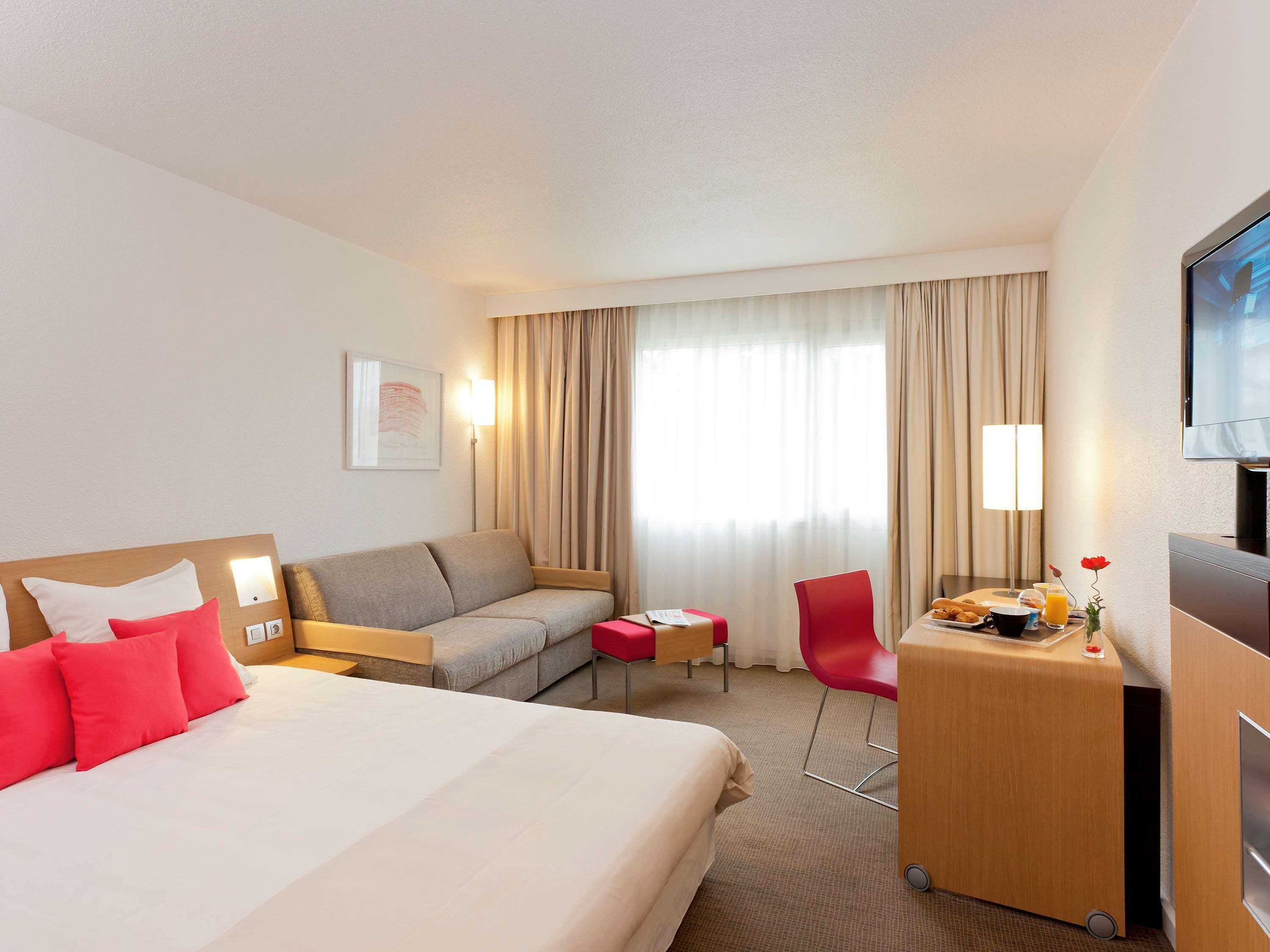 Novotel Pau Pyrénées Lescar Extérieur photo