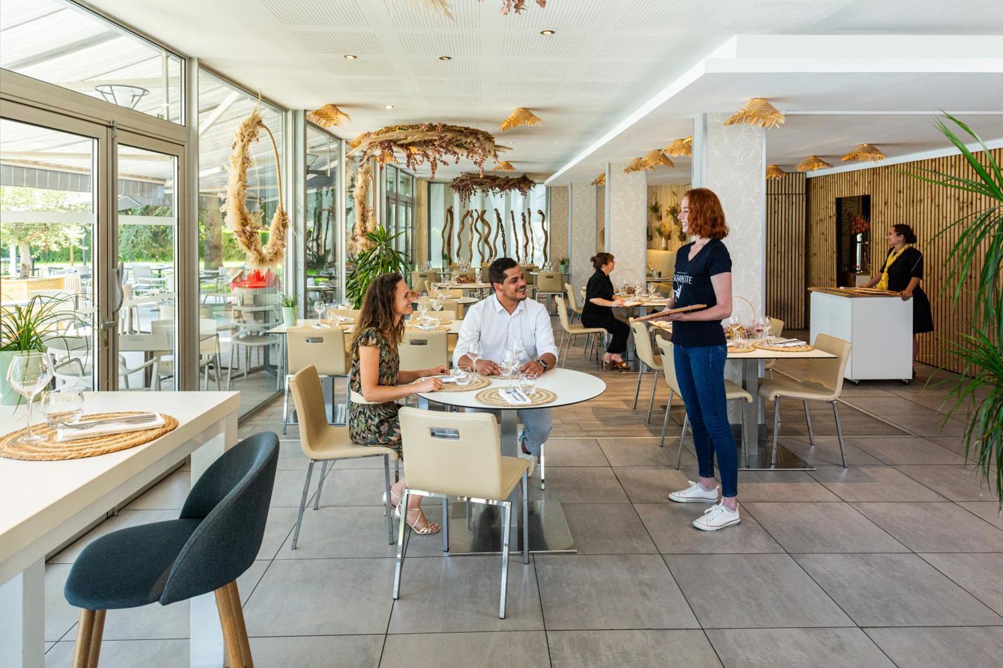 Novotel Pau Pyrénées Lescar Extérieur photo
